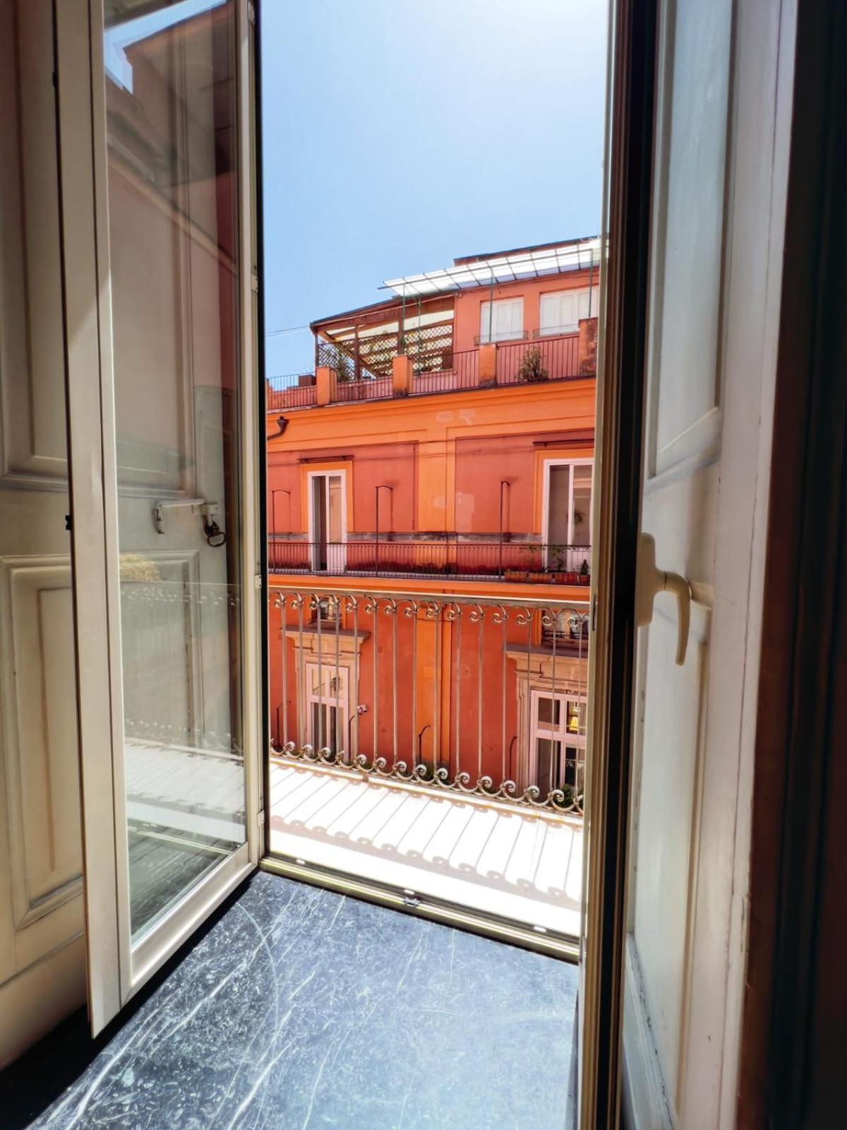 B&B Ruffo Di Bagnara Palazzo Monumentale Νάπολη Εξωτερικό φωτογραφία